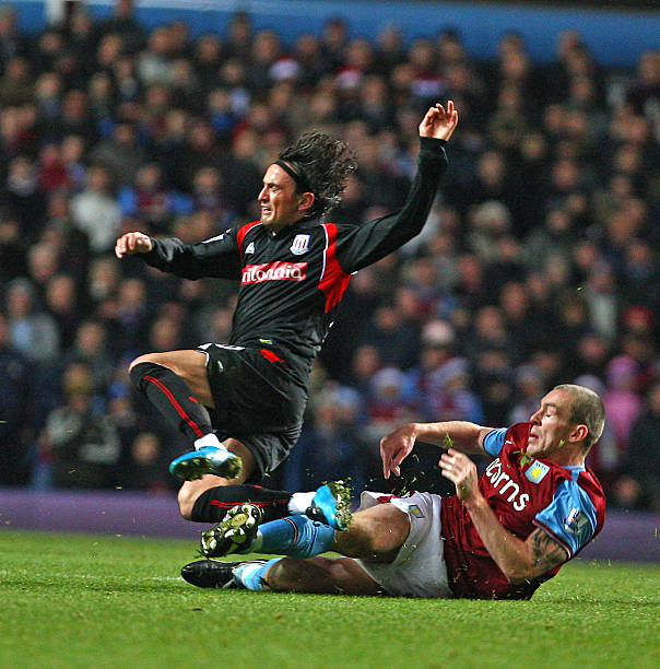 场上有着出 场上有着出